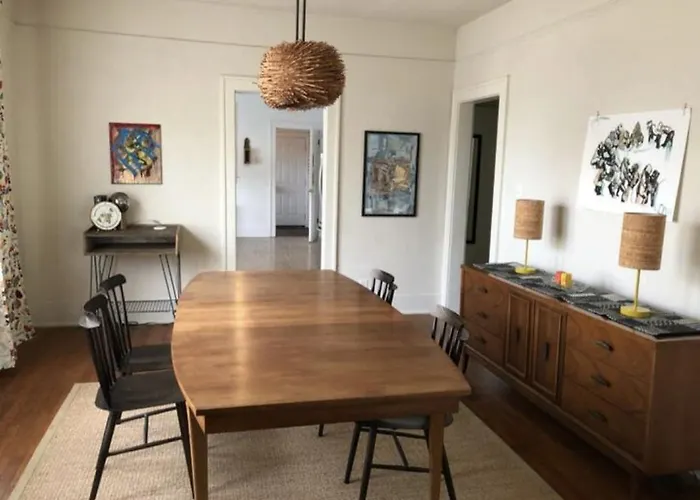 Sunny Nest In Starland Arts District